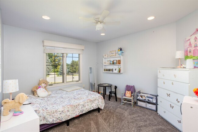 Building Photo - 3071 Park Drive, Brighton, MI 48114 - 4 BR...