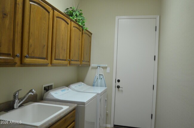 Building Photo - 12415 W Running Deer Trail