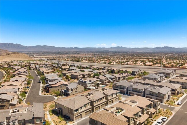 Building Photo - 11450 Contour Ave