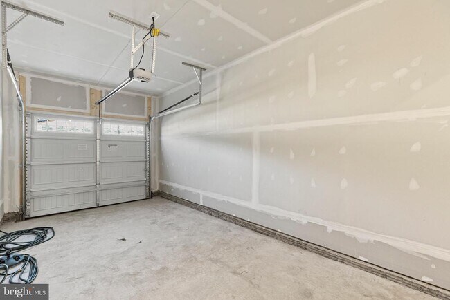 Building Photo - 4319 Southerby Dr
