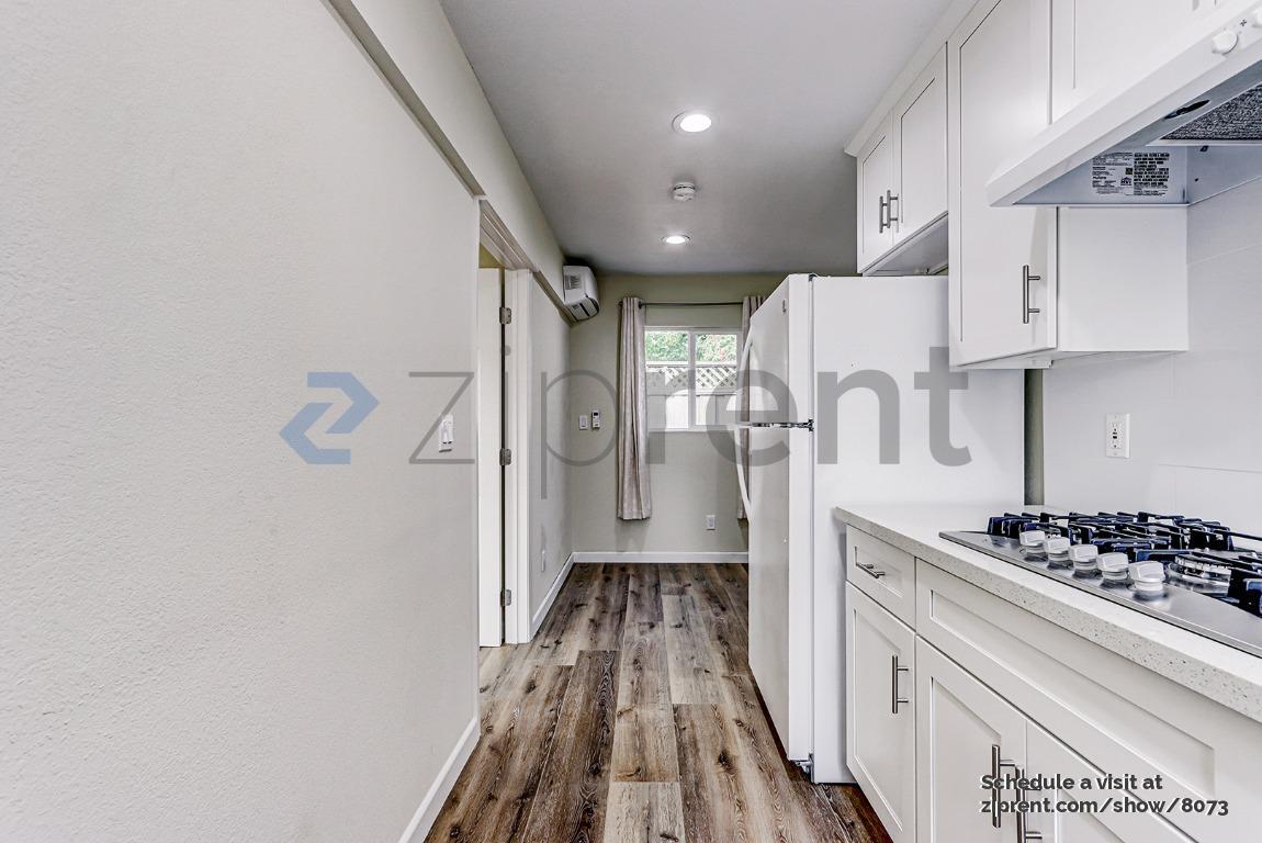 Building Photo - 2259 Goldcrest Cir