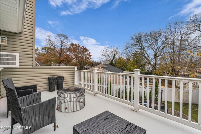 Building Photo - 803 Ocean Gate Dr