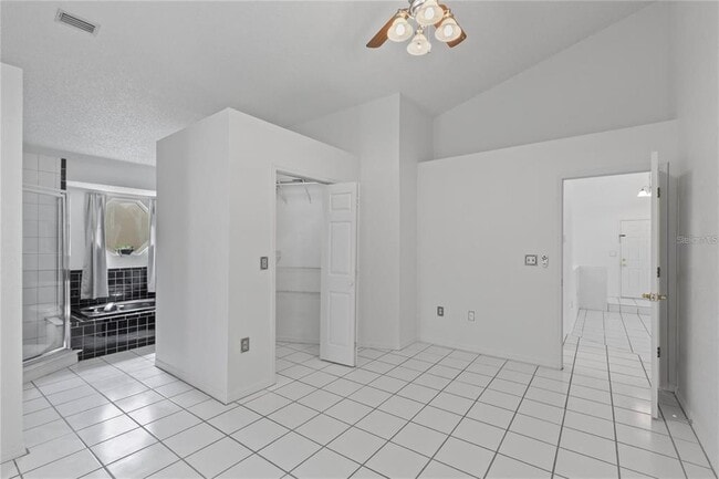 Building Photo - 5116 Plantation Dr