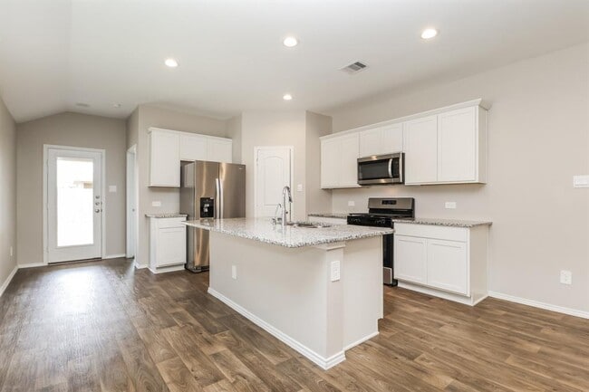 Building Photo - 9944 Gln Brk Ln
