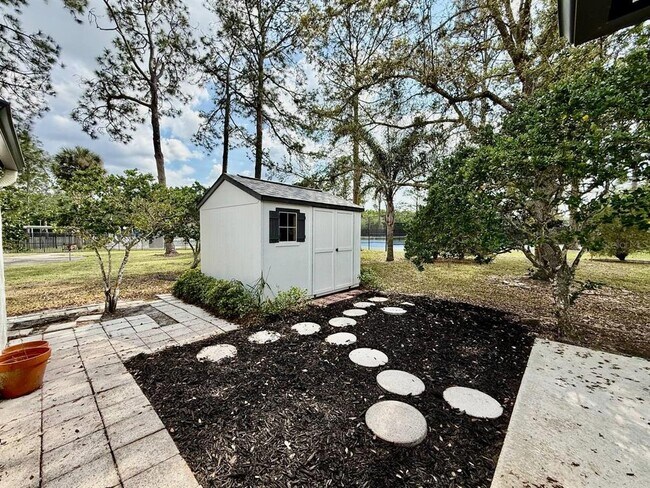 Building Photo - 1839 Tumbleweed Ct