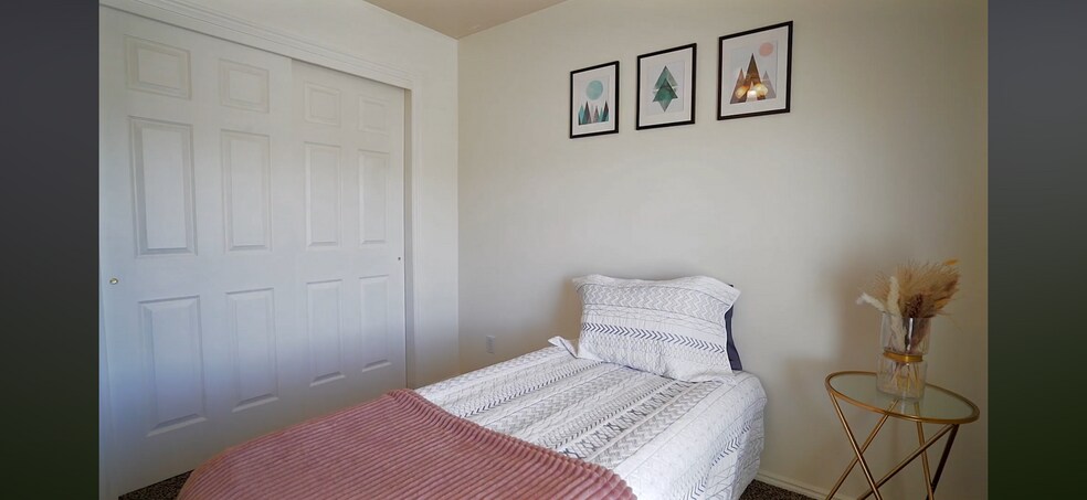 Building Photo - 5572 S 4075 W