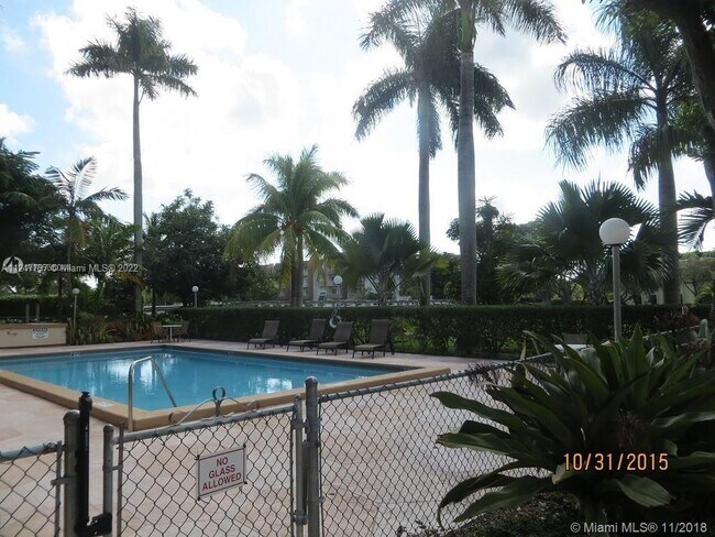 Building Photo - 7900 Camino Cir