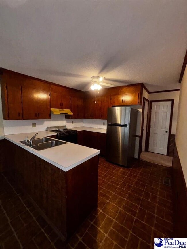 Building Photo - 2721 S Whitestone Dr