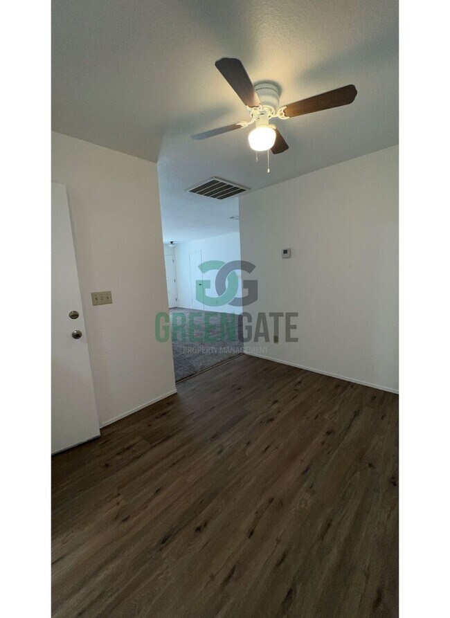 Building Photo - 3401 Winchester Ct