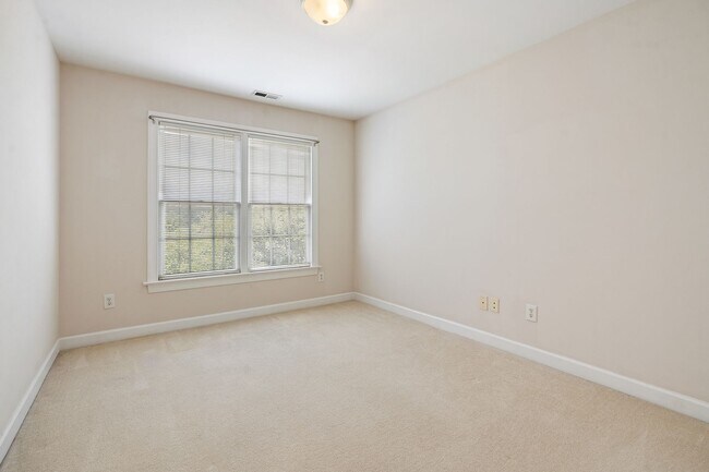 Building Photo - Southern Village Townhome available in early August