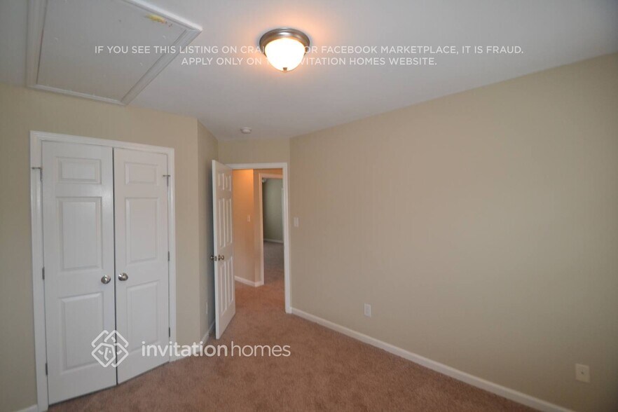 Building Photo - 7807 Green Mill Dr