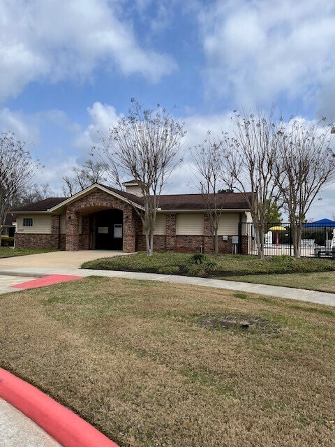Building Photo - 5210 Adria Hills Cir