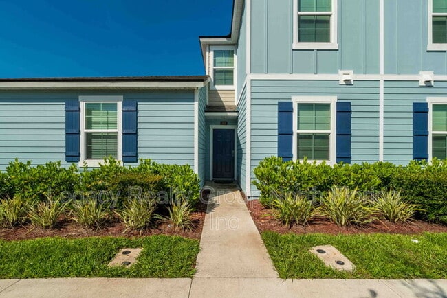 Building Photo - 509 Big Tree Wy