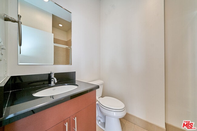 Building Photo - 3810 Wilshire Blvd