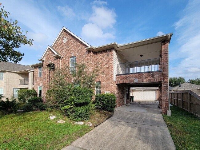 Building Photo - The perfect place to come home to! This be...