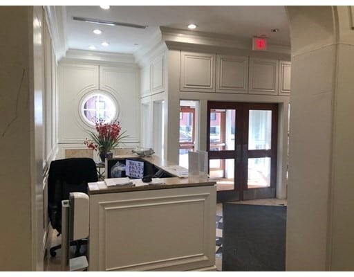 Building Photo - 16 Bowdoin St