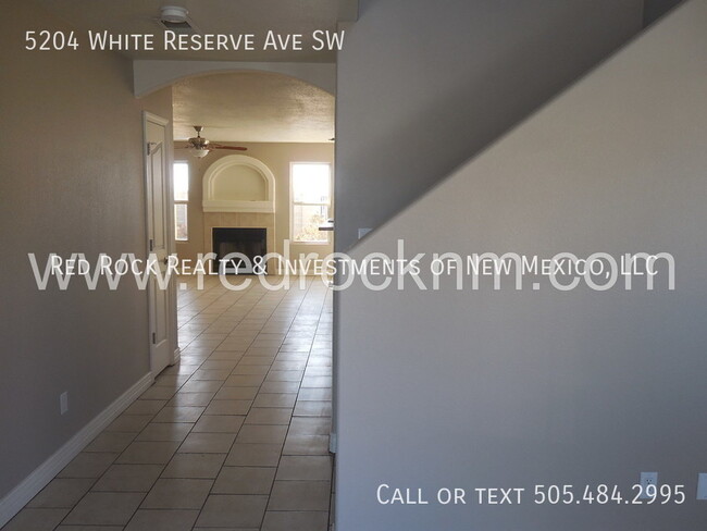 Building Photo - Beautifully Remodeled 3BR/3BA Home in SW ABQ!