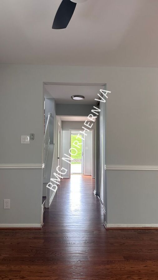Building Photo - 5344 Anchor Ct