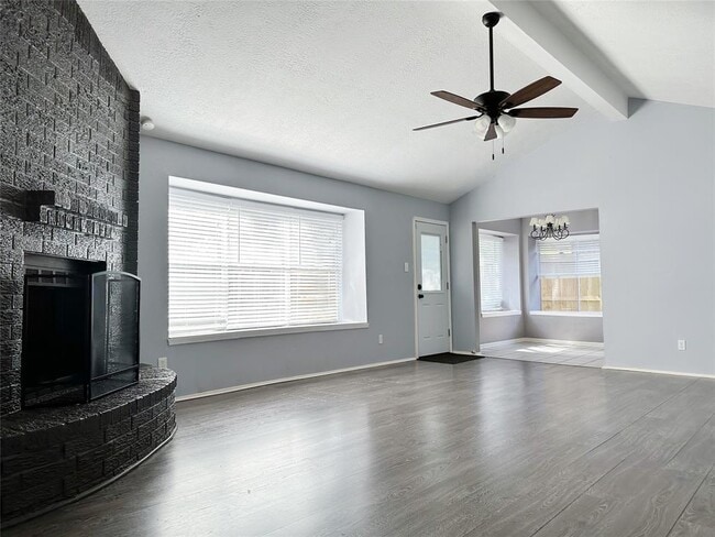 Building Photo - 2531 Orion Dr