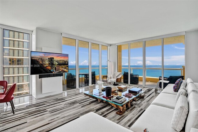 Building Photo - 17875 Collins Ave