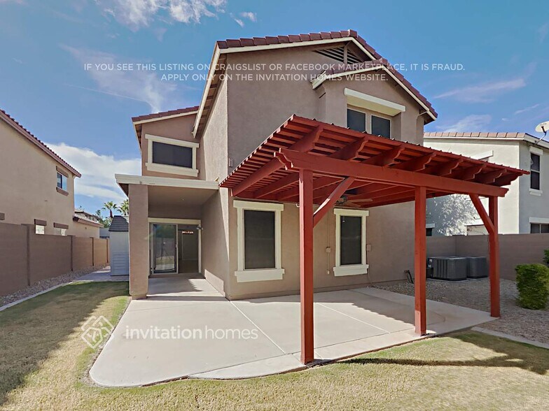 Building Photo - 2659 S Sailors Way