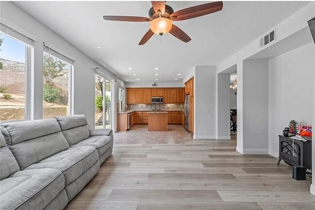 Building Photo - 23426 Mariner Way