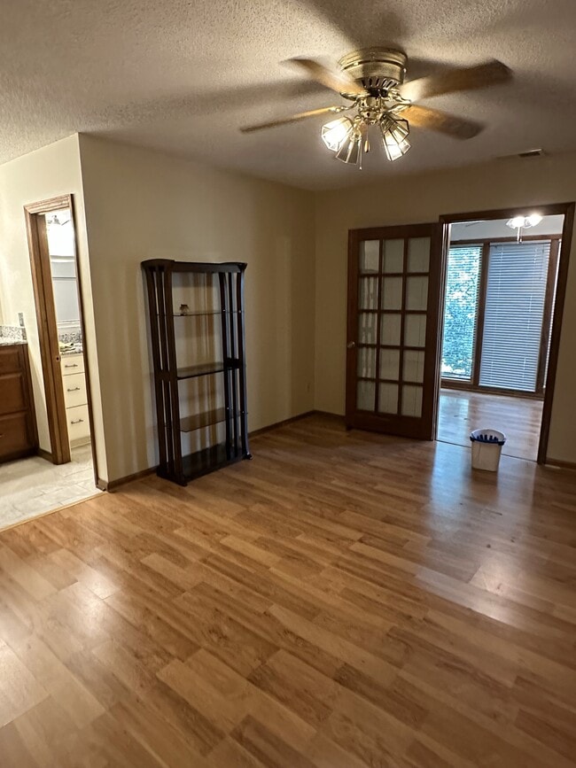 Building Photo - 131 Phil Ct