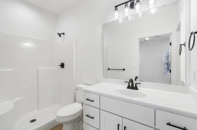 Building Photo - New Home! Photos Are Of Similar Property