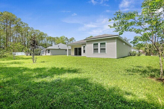 Building Photo - 46 Poplar Dr