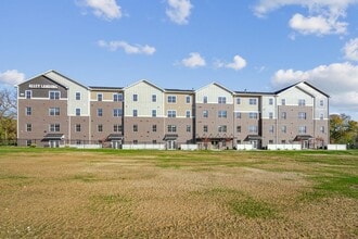 Building Photo - Alley Landing