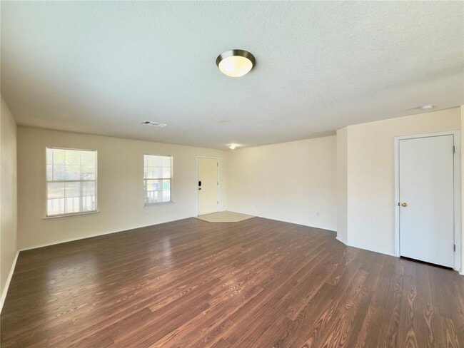 Building Photo - 17125 Dashwood Creek Dr