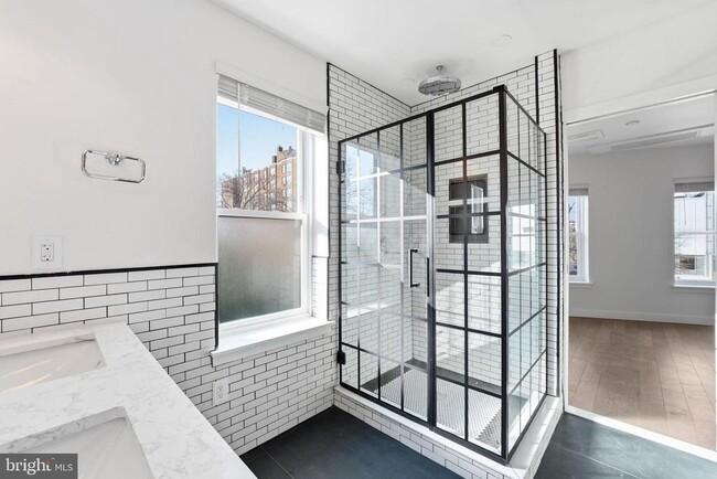 Building Photo - 718 Rhode Island Ave NW