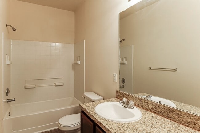 Building Photo - 9711 Floria Ct