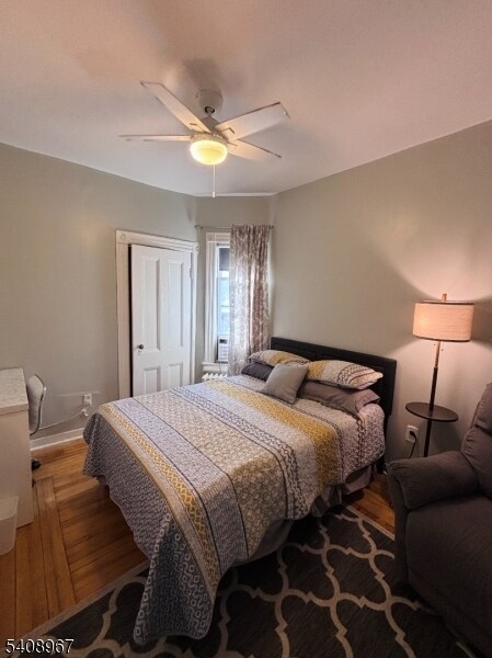 Building Photo - 414 20th Ave