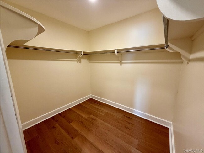 Building Photo - 116 Alexander Ave