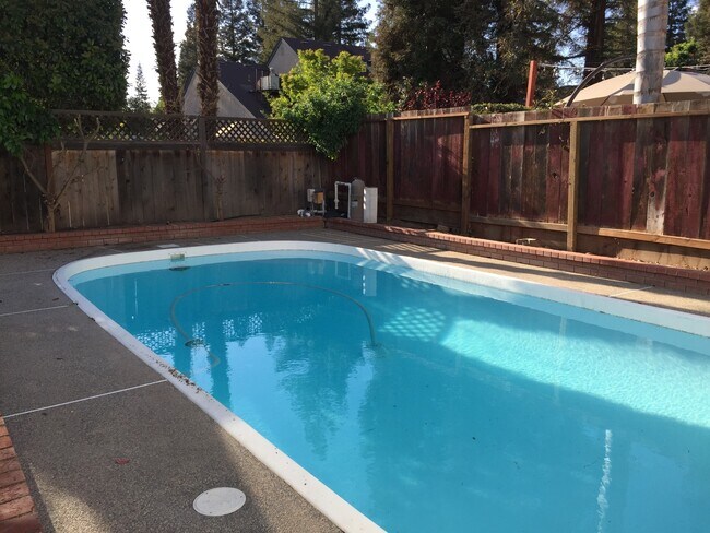 Building Photo - 8347 N 4th St