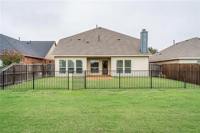 Building Photo - 9625 Starfire Dr