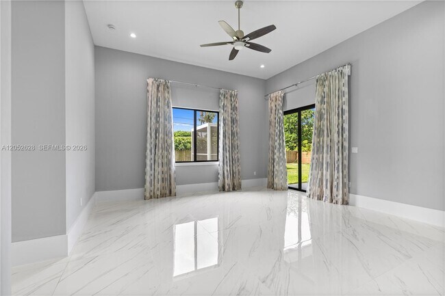 Building Photo - 9340 SW 177th St