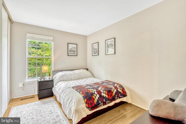 Building Photo - 10431 Todman Landing Ct