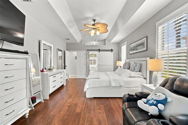 Building Photo - 17323 Emerald Chase Dr