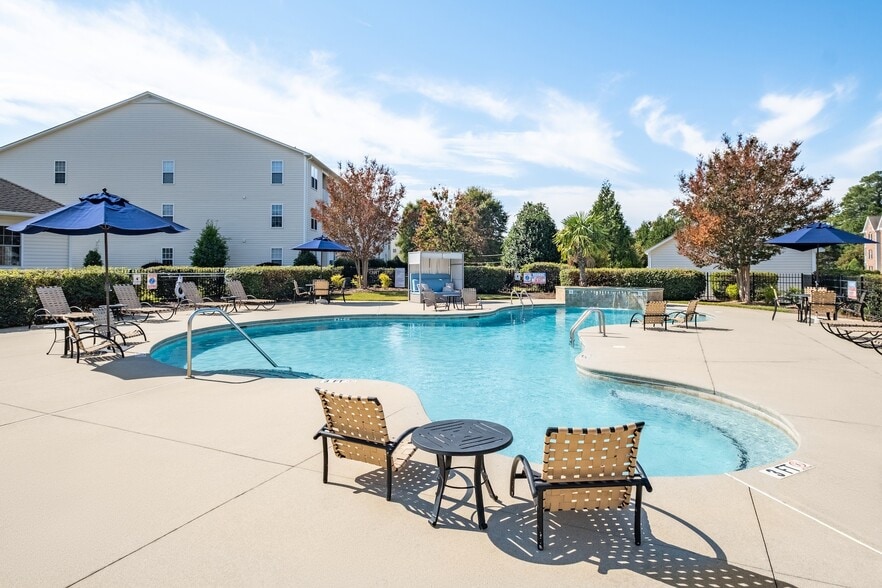 Jamestown Commons 1429 Bozeman Loop Fayetteville NC 28303 Apartment Finder