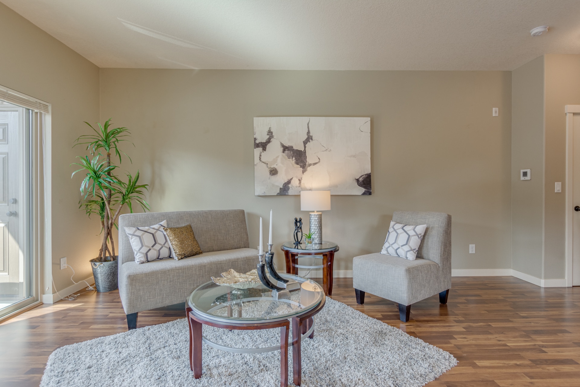 Building Photo - 8077 NE Miriam Way