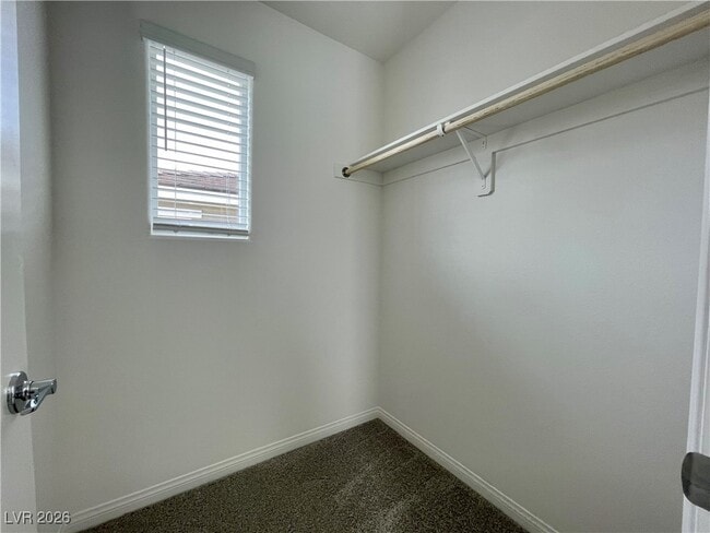 Building Photo - 12185 Scarlet Ember Rd