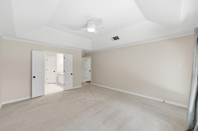 Building Photo - 205 Tellus St