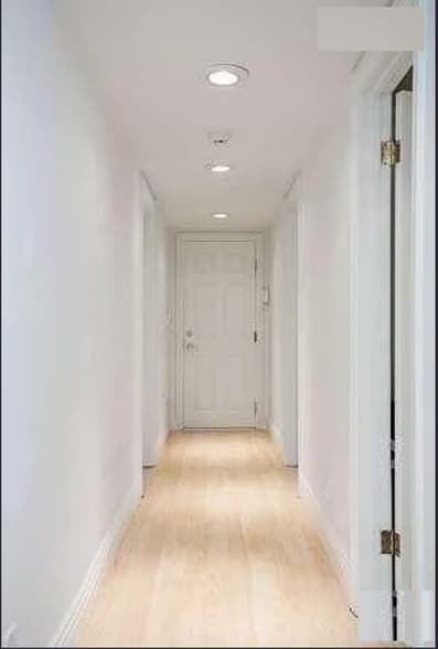 Building Photo - 745 Oxford Ave