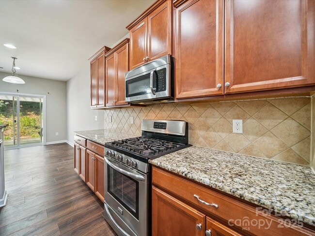 Building Photo - 10327 Rutledge Ridge Dr NW