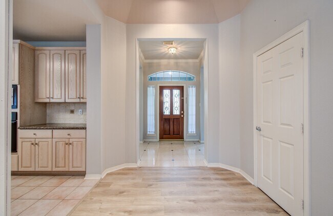 Building Photo - 3430 Rolling Terrace Dr