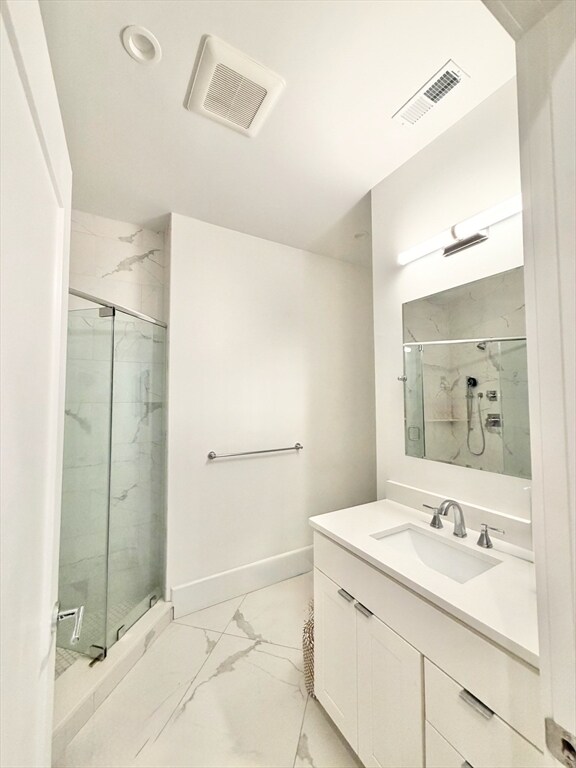 Building Photo - 283 Old Colony Ave