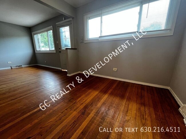 Building Photo - 12136 S Bishop St