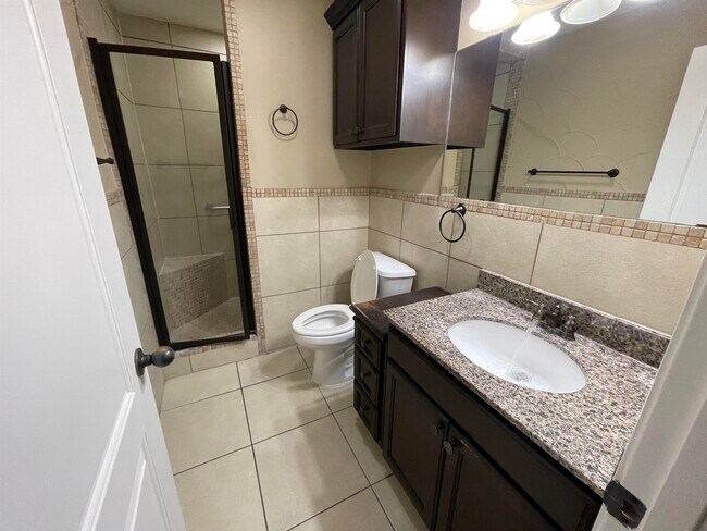 Building Photo - 2202 O'Kane St